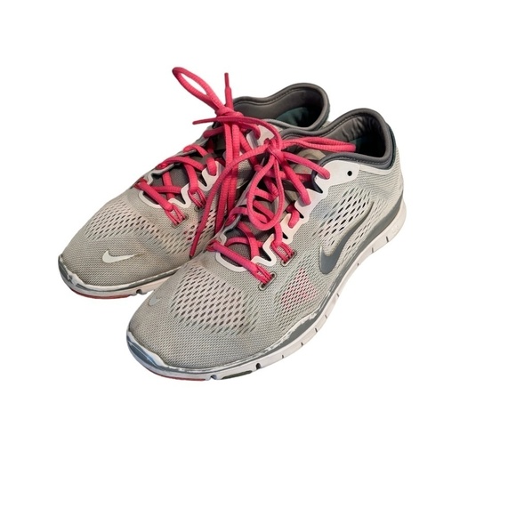Nike Free TR Fit 4 Woman’s Trainer Runner Size 8 - Picture 2 of 9